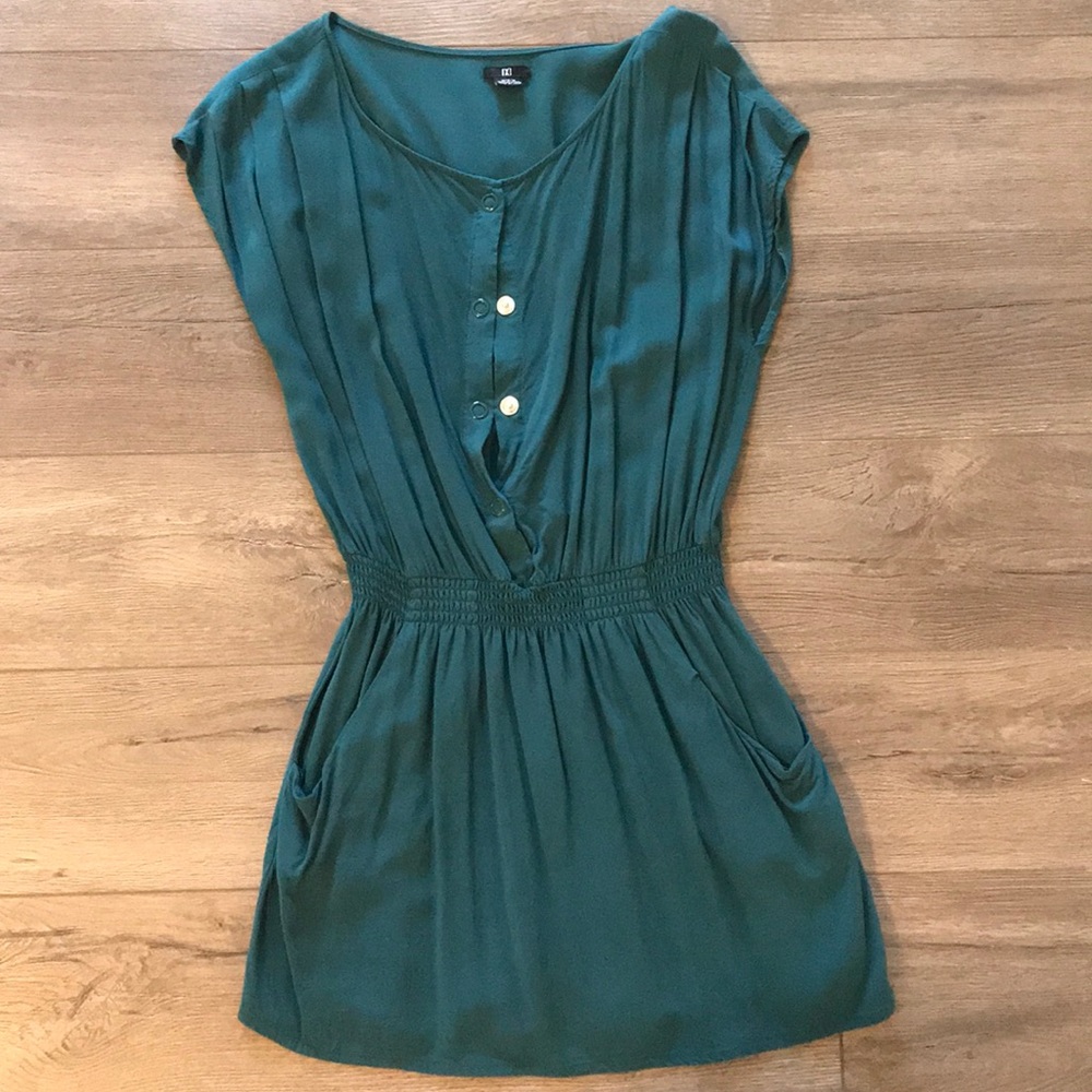 DC Lightweight Top/Tunic. SZ: Medium
